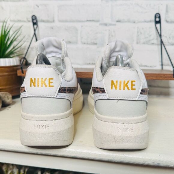 Nike Court Vision Alta Platform Sneakers Size 11 - Picture 4 of 7